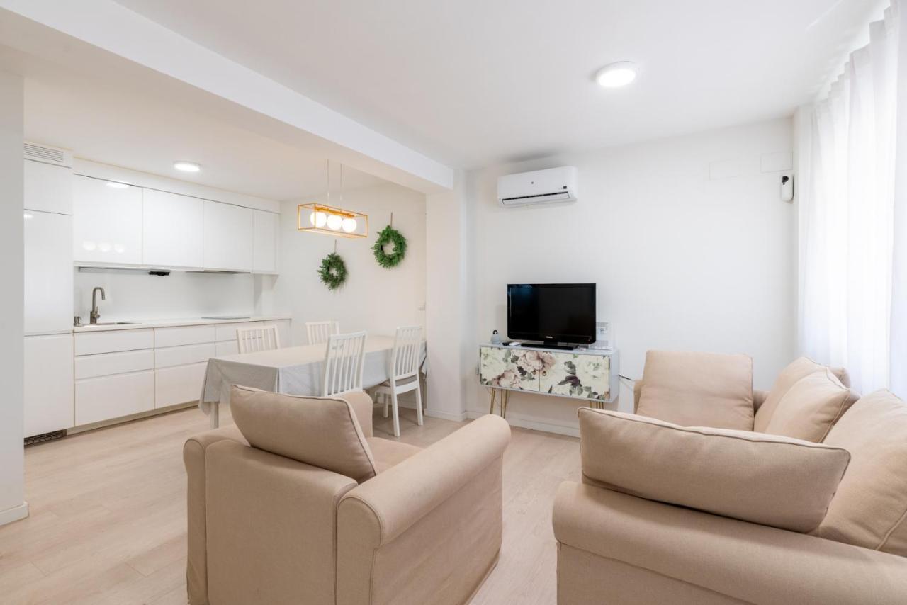 Апартаменты Whitey Aparment In Triana Севилья Экстерьер фото